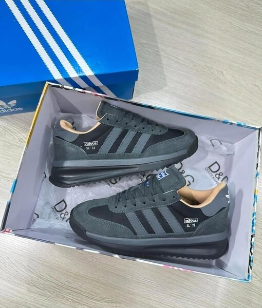Adidas SL 72