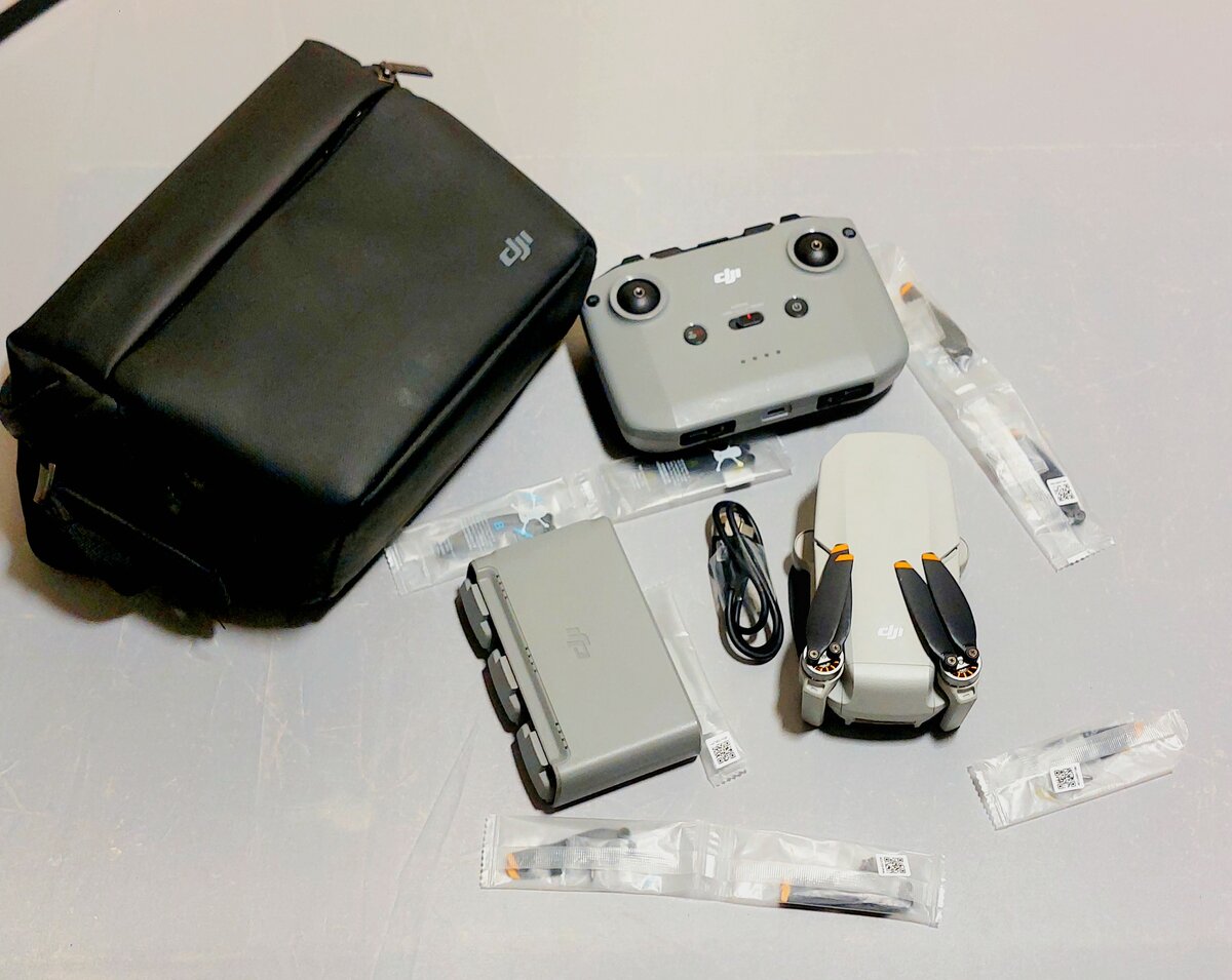 Mini Drone DJI avec sacoche