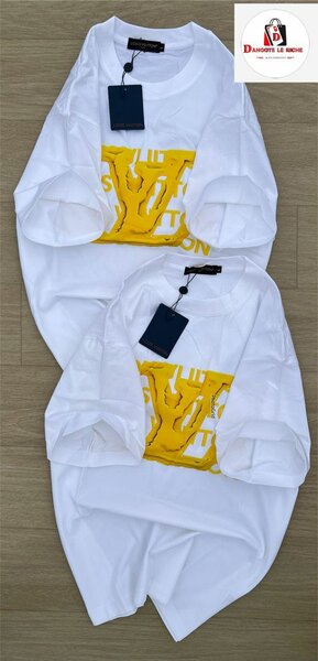 T-shirt blanche à logo jaune