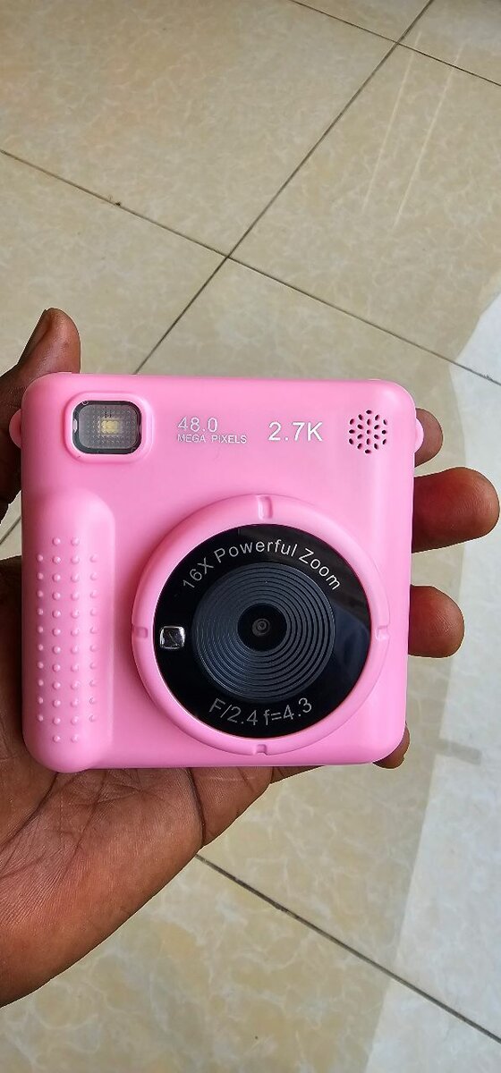 Appareil photo numérique 2.7K