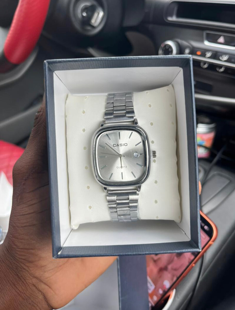 Montre Casio élégante