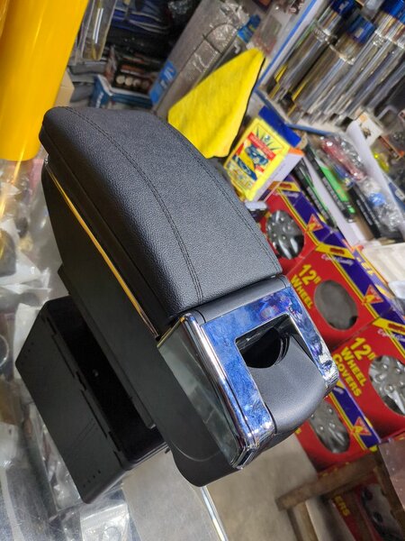 Car arm rest for Wagon r.New cultus.new alto.old swift .