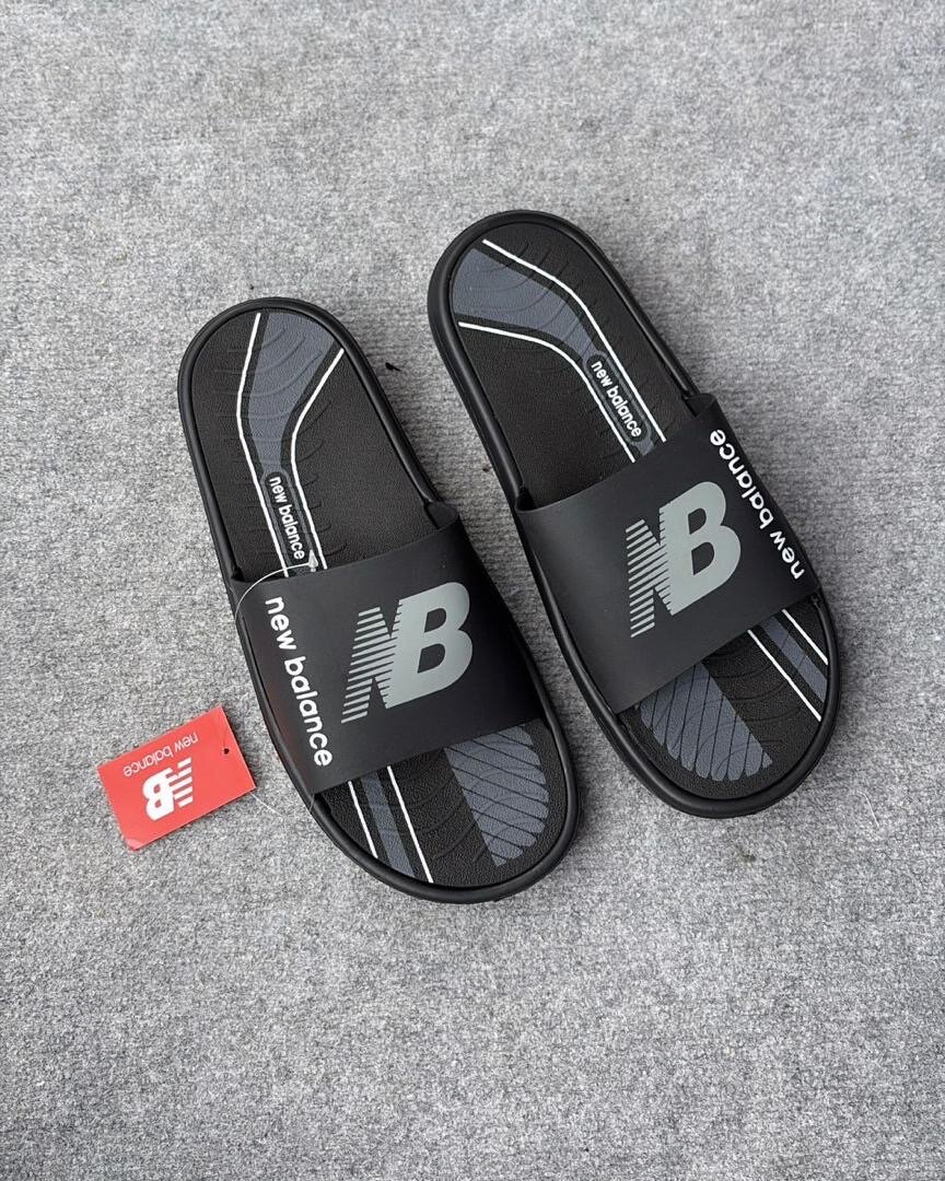 Claquettes New Balance unisexes