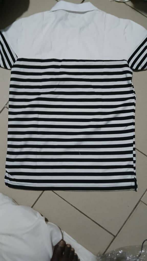 Polo rayé élégant homme