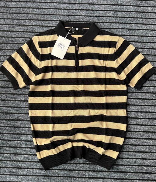 Polo rayé élégant en coton