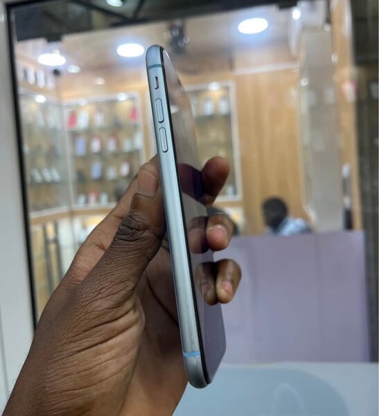 iPhone XR Bleu