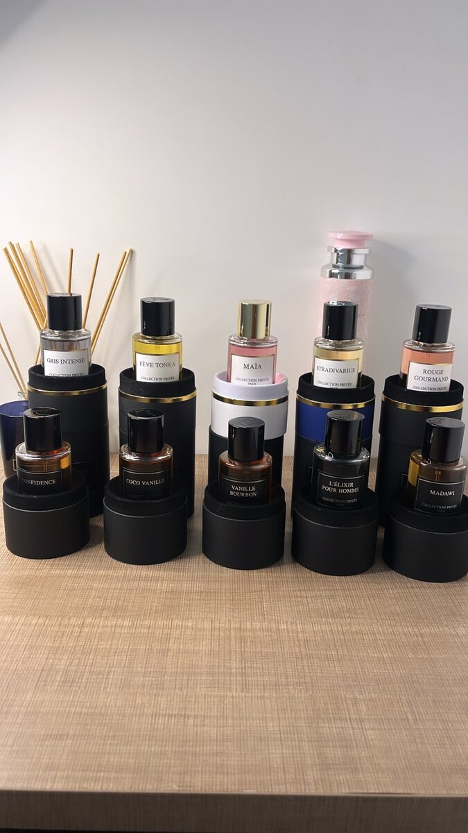 COLLECTION PRIVÉE DE PARIS