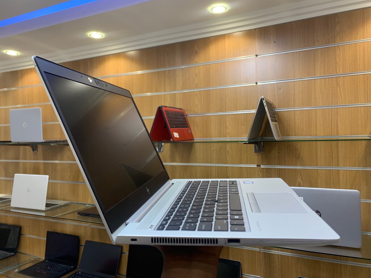 HP ELITEBOOK 840 G6-TOUCH