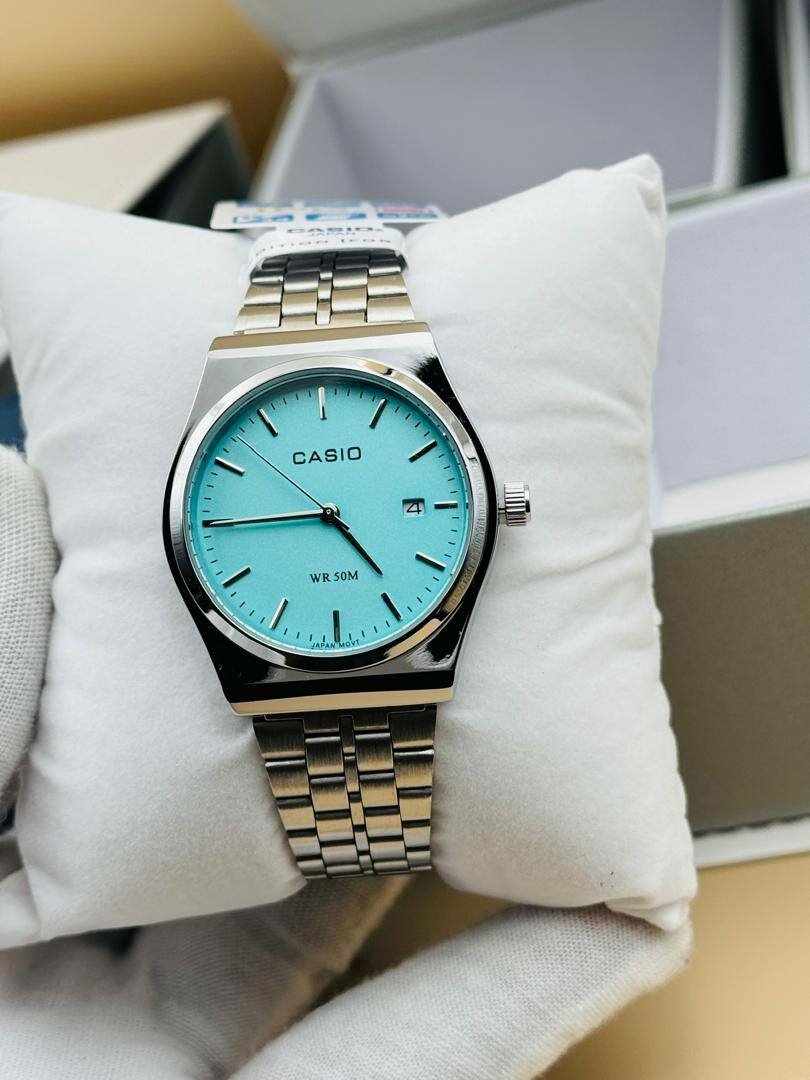 Montre luxe Mixte en acier ino