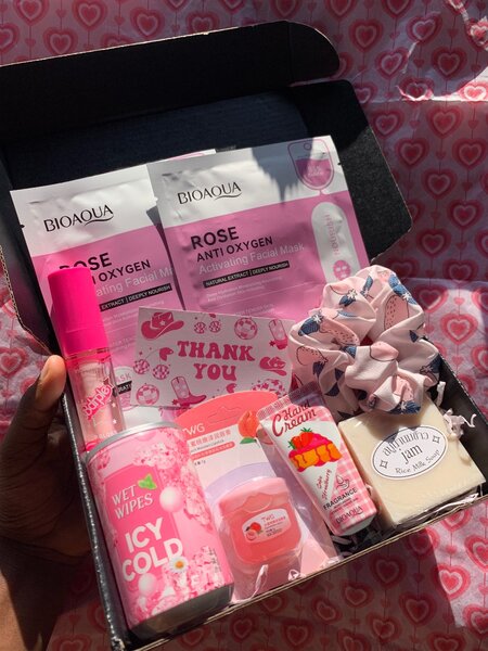 Coffret Beauté Rose Cadeau