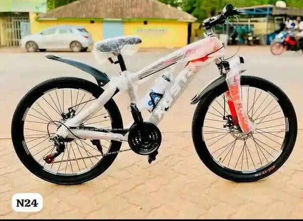 Vélo tout-terrain robuste