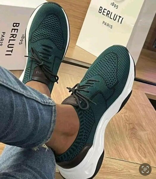 Baskets élégantes Berluti