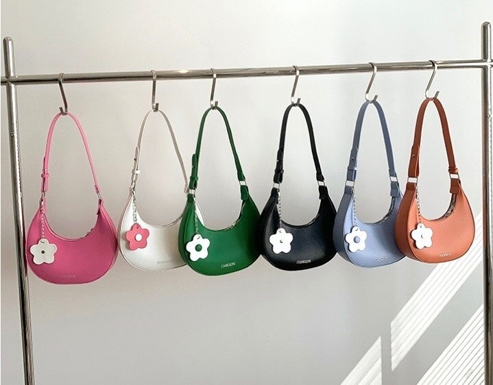 Cute ladies handbag