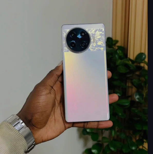 Smartphone Spark 20 Pro+ 256GB