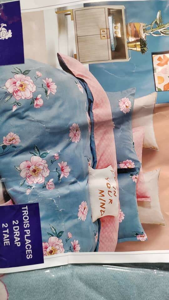 Parure de lit fleurie 3 places