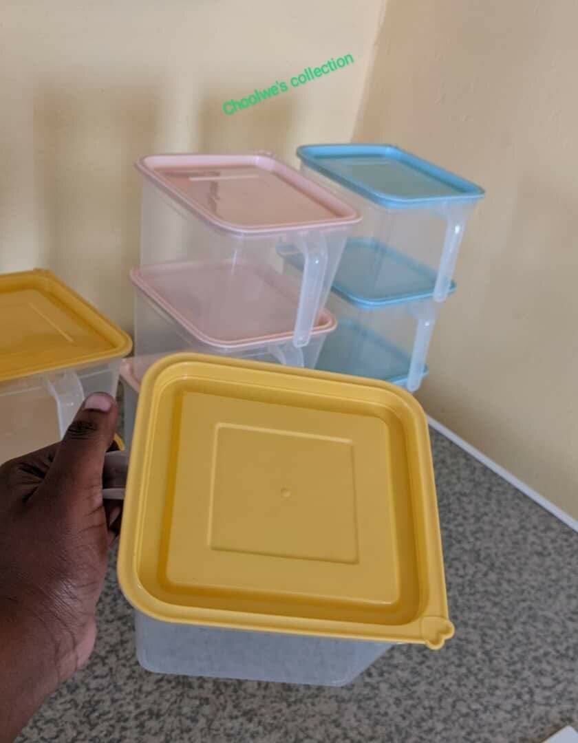 Plastic kitchenware