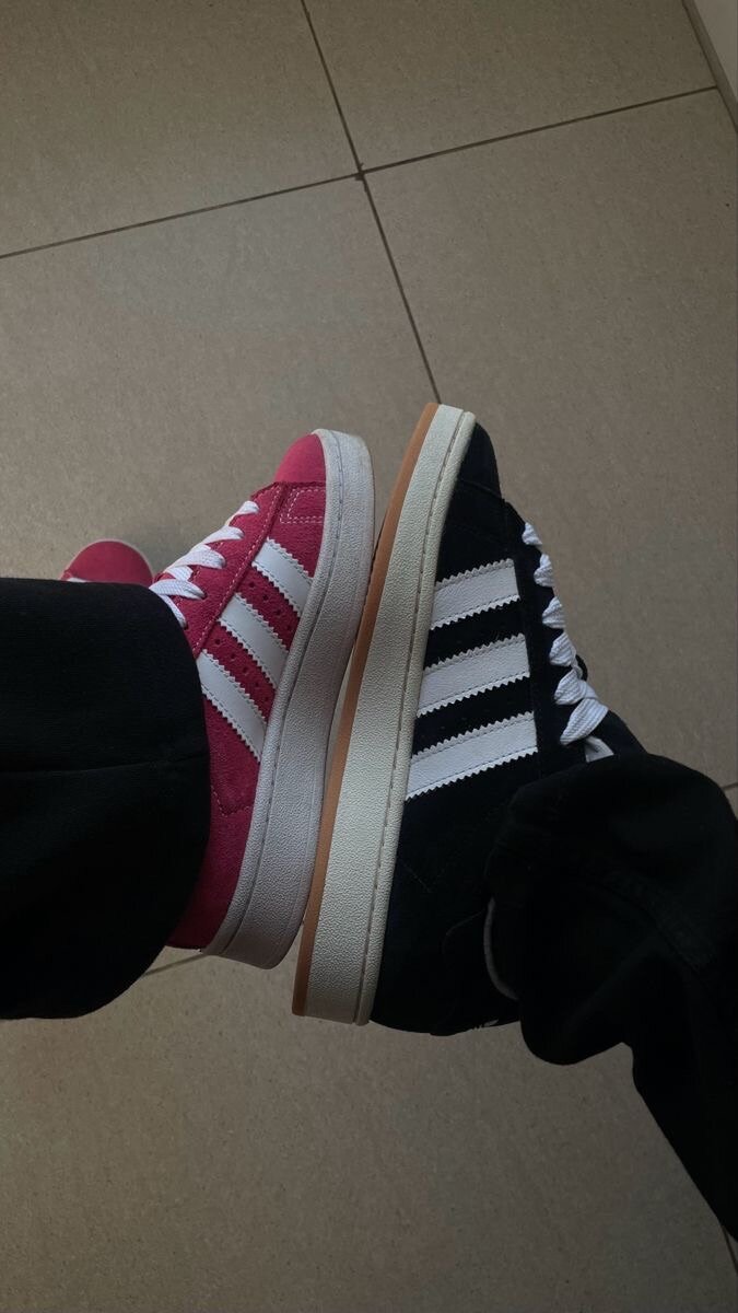 Adidas .