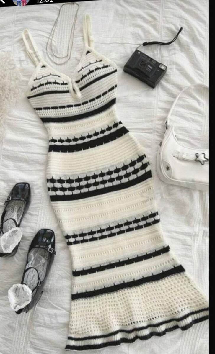 Robe en crochet et ensembles