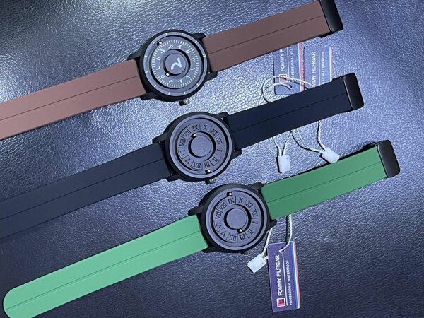 Montres magnétique pour hommes