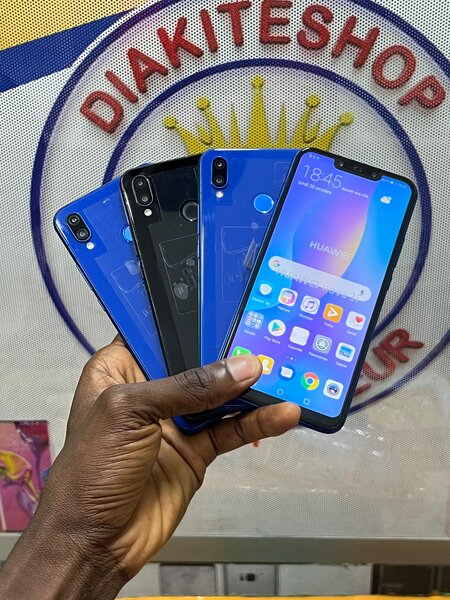 Huawei Nova 3i (128GB-6RAM)