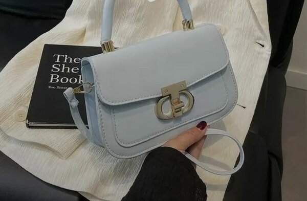 Sac à main élégant en cuir