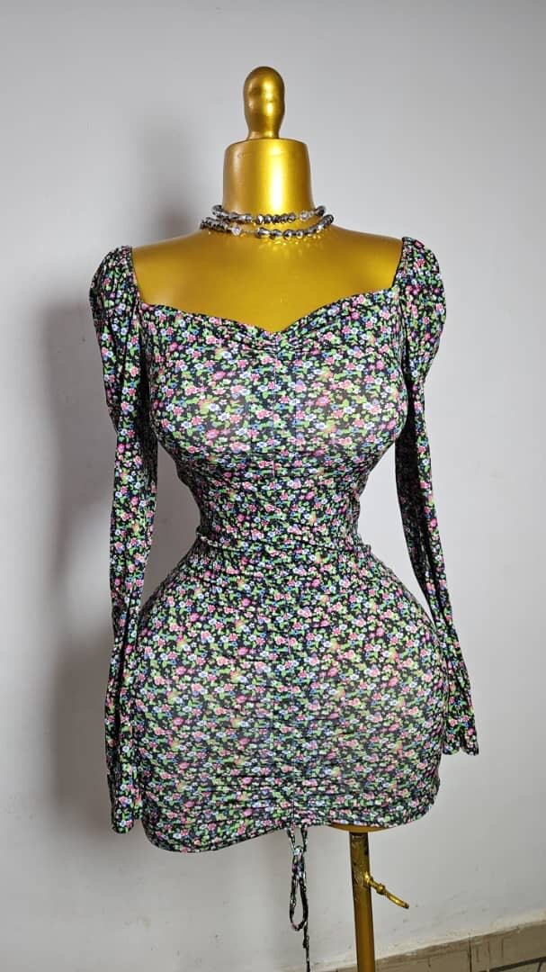 Robe moulante femme élégante