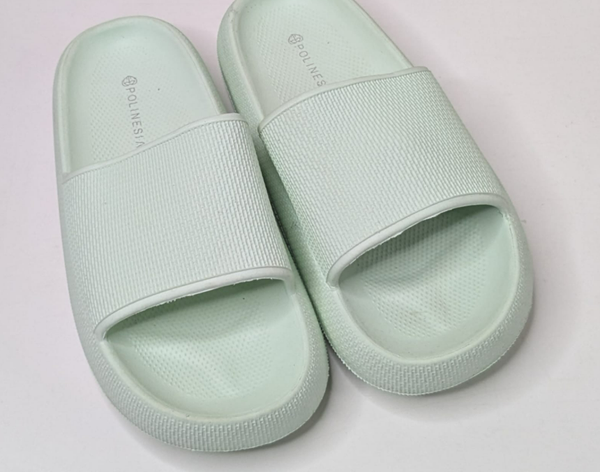 Cloud cushion slides