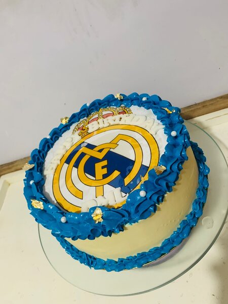 Gâteau d'anniversaire Real Madrid