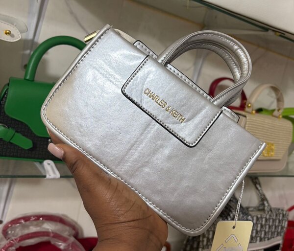 Sac à main femme élégant