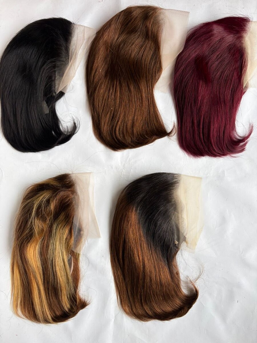 Perruques en lisse frontale