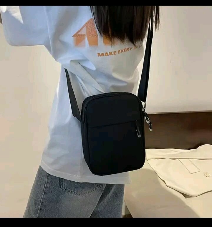 Sacoche bandoulière unisexe compacte