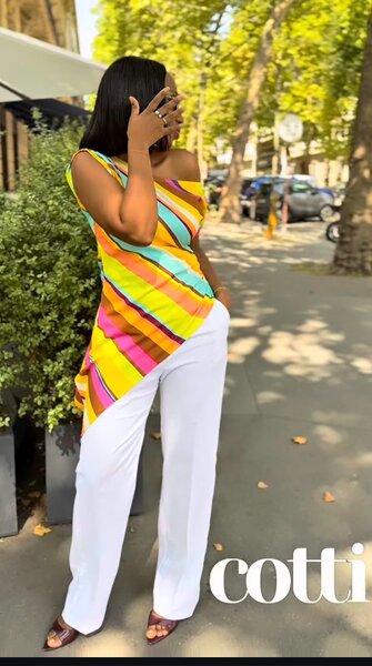 Tunique multicolore et pantalo