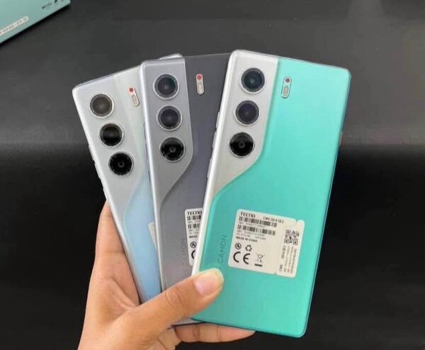 Smartphone Tecno CAMON 40