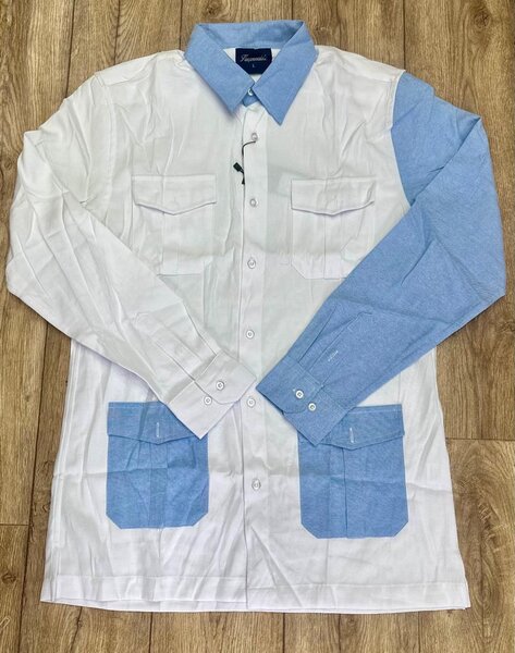 Chemise à carreaux élégante