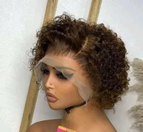Perruque pixie