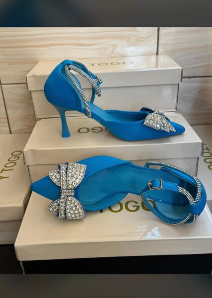 Escarpins Éblouissants à Nœud