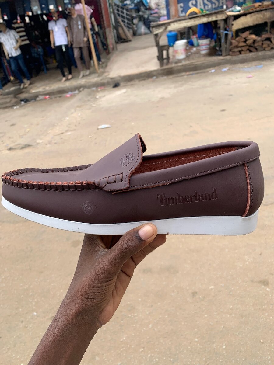 Chaussures élégantes homme