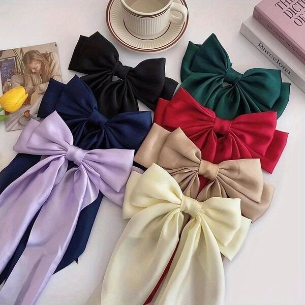 Hair clips and hair bows