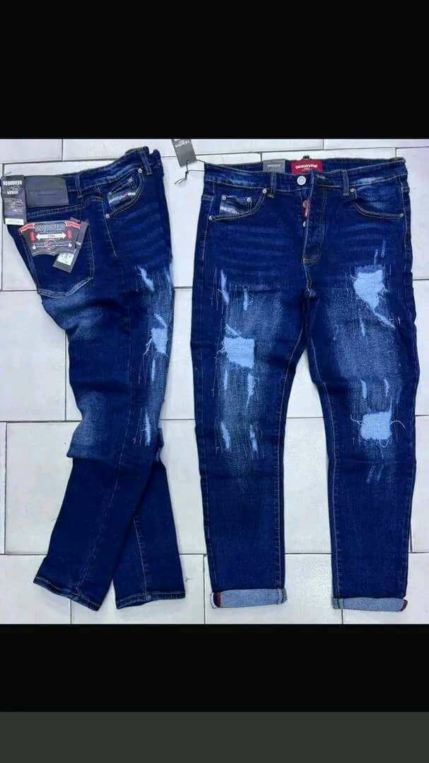 Jeans ornés de strass élégants