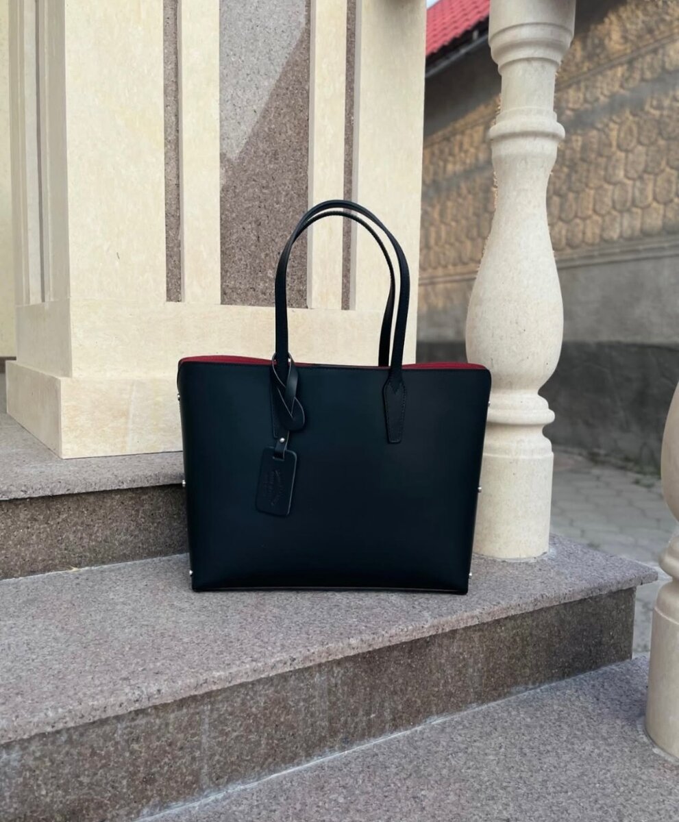 Женская сумка ( новая ) Производство Италия 100% кожа