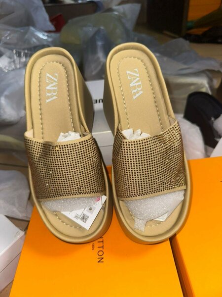 Sandales élégantes Zara