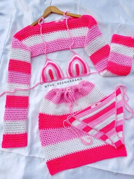 Ensemble crochet coloré