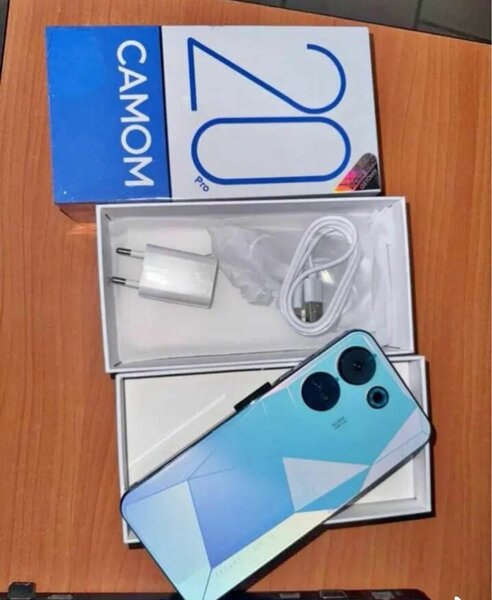 CAMOM 20 Pro Smartphone