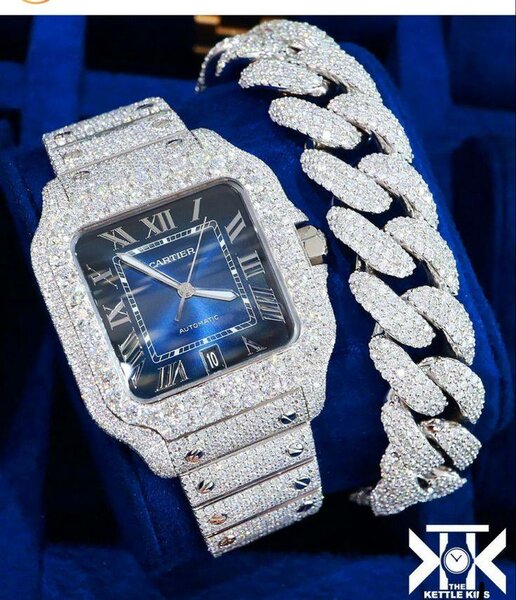 Montre de luxe sertie de diamants