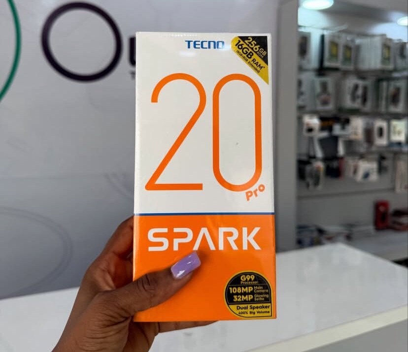 Tecno spark 20pro