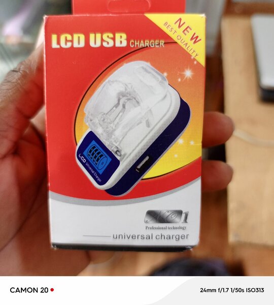 Chargeur Universel LCD