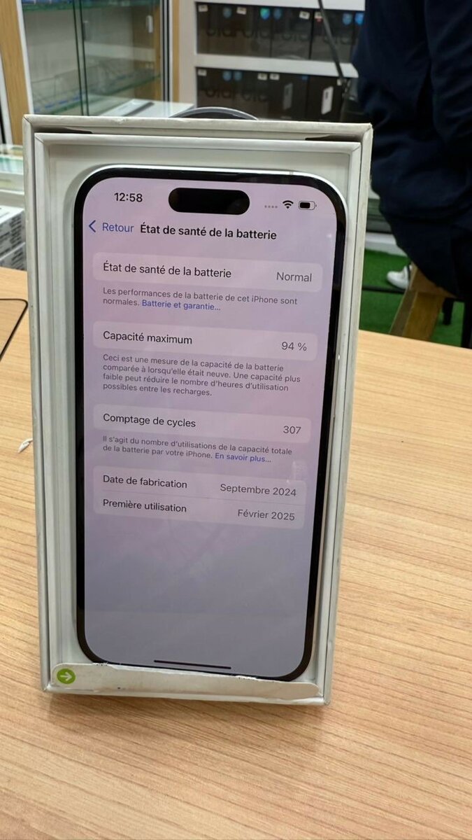 iPhone 16 simple - 128Go