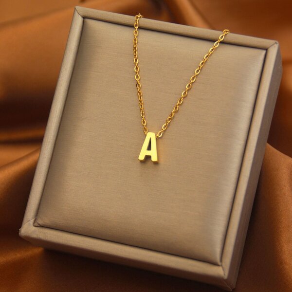 Collier Bijou Initiale Doré