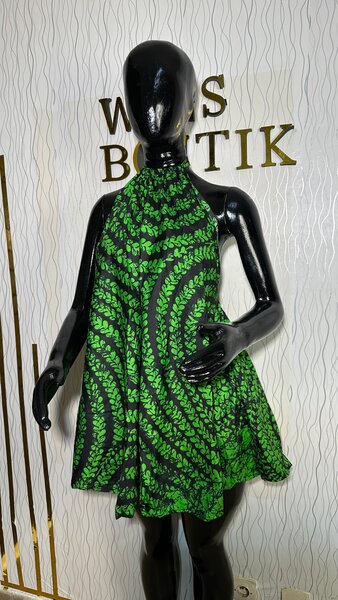 Mini robe en pagne Ankara