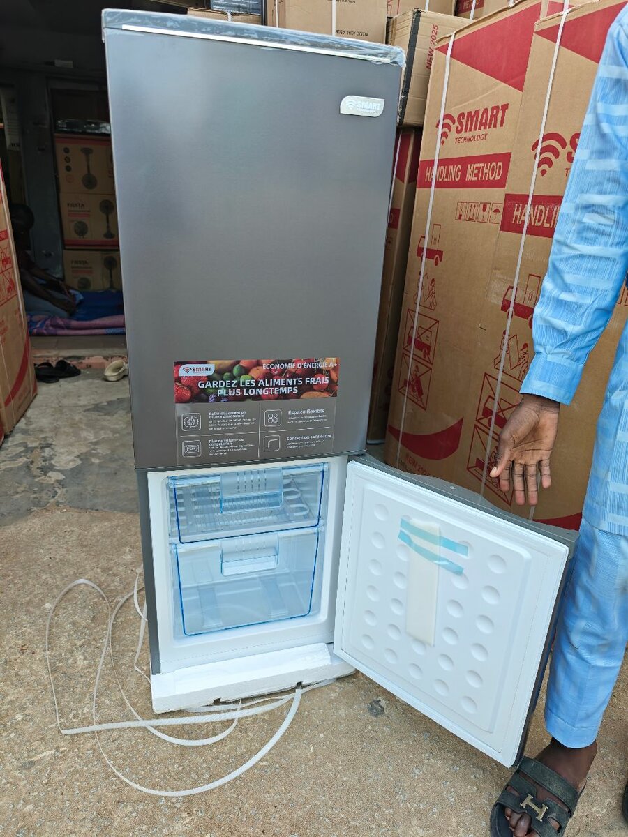 Réfrigérateur smart 136 litre